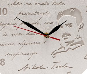 Nikola Tesla Wall Clock – Natural Appearanance (CRO version)